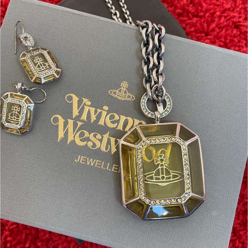 Vivienne Westwood Vintage Brand New Aw2011 Necklace Olive GreenSilverSwarovski